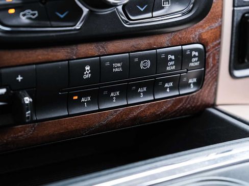 Used 2016 RAM 3500 Laramie Longhorn w/ Convenience Group AWD/4WD image 48