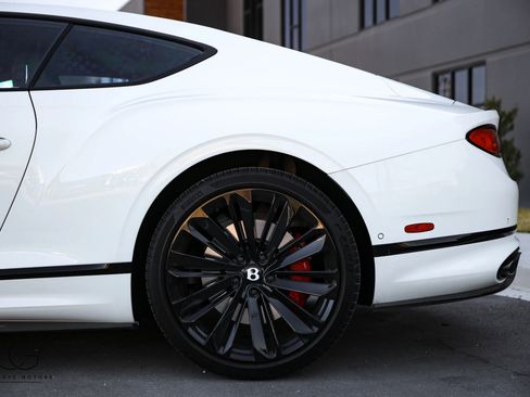 Used 2024 Bentley Continental GT Speed AWD/4WD image 12
