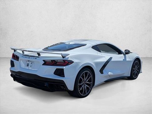 Used 2025 Chevrolet Corvette Stingray Preferred Cpe w/ Z51 Performance Package RWD image 5