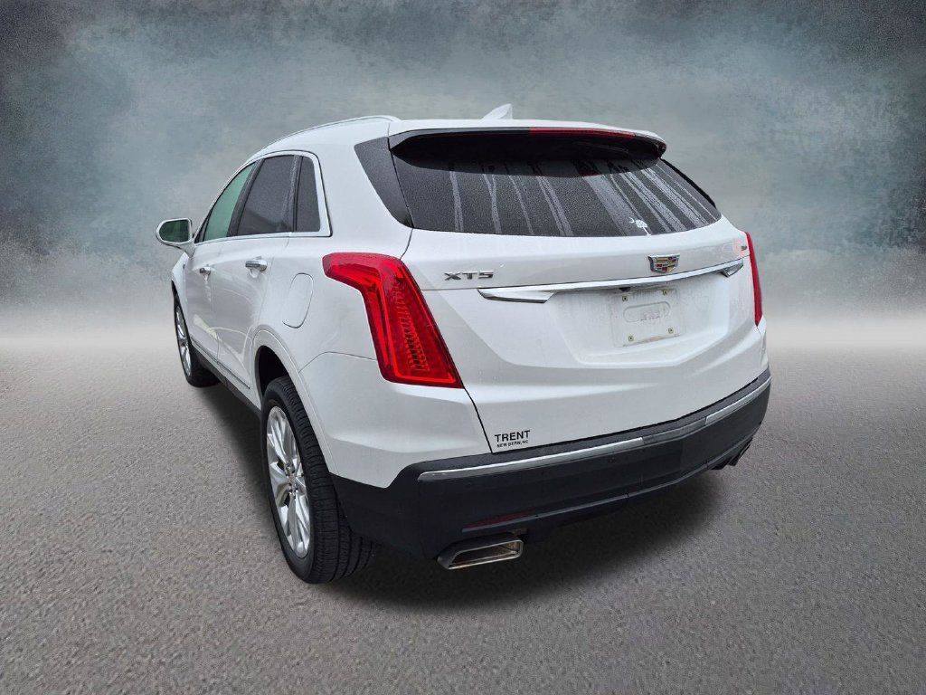 Used 2018 Cadillac XT5 Luxury FWD image 7