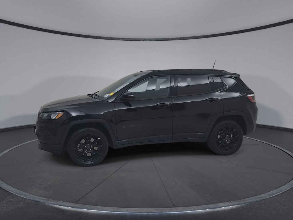 Certified 2025 Jeep Compass Latitude w/ Convenience Group AWD/4WD image 10
