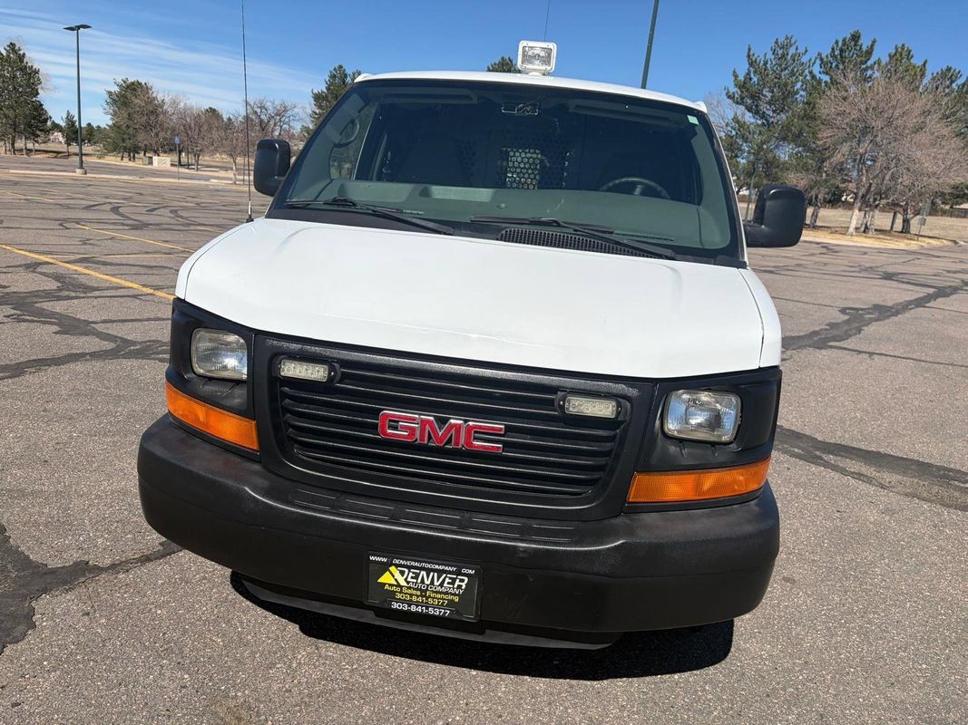 Used 2009 GMC Savana 3500 RWD image 6