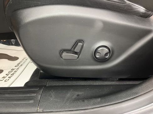 Used 2022 Jeep Cherokee Trailhawk w/ Comfort/Convenience Group AWD/4WD image 33