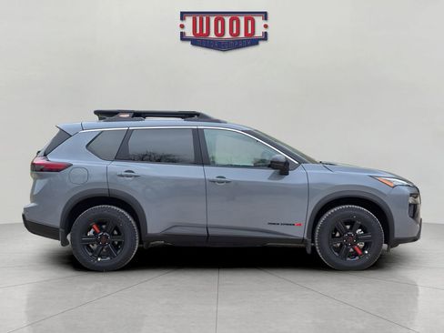 New 2026 Nissan Rogue SV AWD/4WD image 2