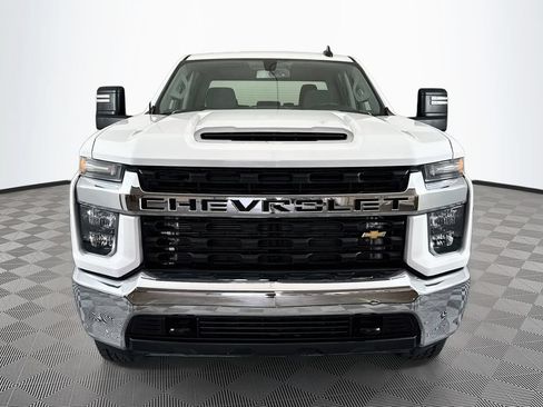 Used 2021 Chevrolet Silverado 2500 LT w/ Fleet Comfort Package AWD/4WD image 2