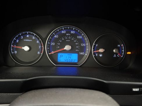 Used 2012 Hyundai Santa Fe GLS image 31