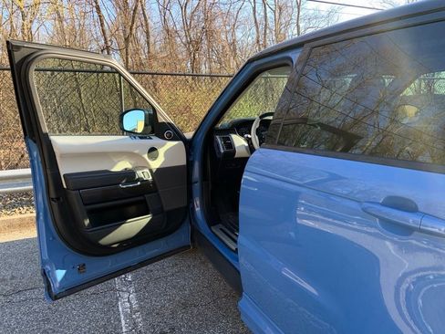 Certified 2022 Land Rover Range Rover Sport SVR image 13