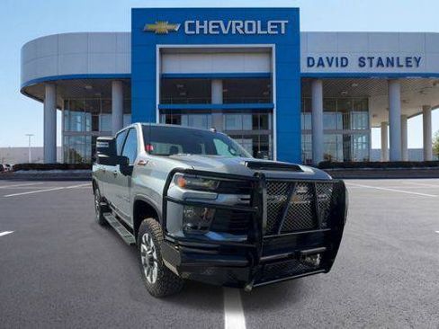 Used 2024 Chevrolet Silverado 2500 Custom w/ Custom Value Package AWD/4WD image 3