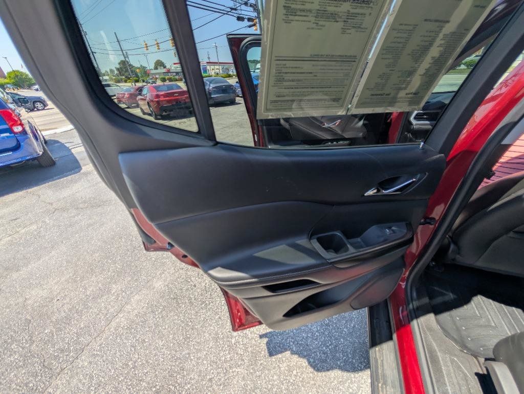 Used 2017 GMC Acadia SLT FWD image 37