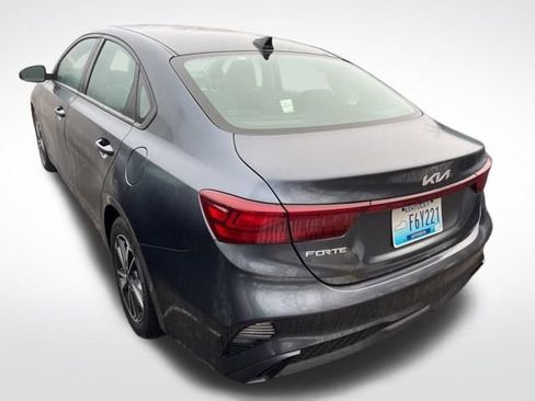 Used 2023 Kia Forte LXS w/ LXS Technology Package image 8