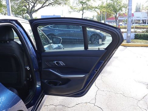 Used 2022 BMW 330i Sedan w/ Driving Assistance Package image 22