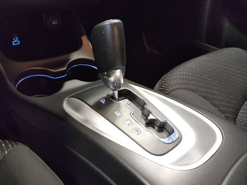 Used 2018 Dodge Journey SE w/ Connectivity Group FWD image 26