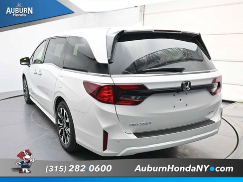 New 2026 Honda Odyssey Elite image 12
