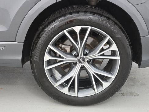 Used 2021 Audi Q8 Premium Plus image 68