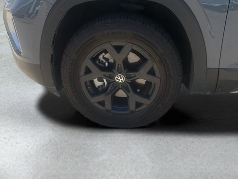 Used 2024 Volkswagen Atlas Peak Edition SEL AWD/4WD image 12