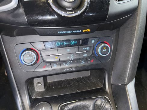 Used 2018 Ford Focus ST w/ Equipment Group 402A image 22