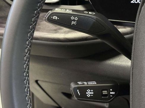 Used 2025 Audi Q5 Premium Plus image 22