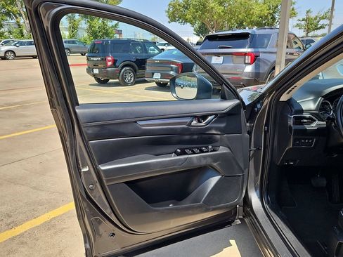 Used 2025 MAZDA CX-5 AWD 2.5 S w/ Preferred Package image 11