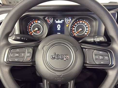 New 2026 Jeep Gladiator Sport AWD/4WD image 14