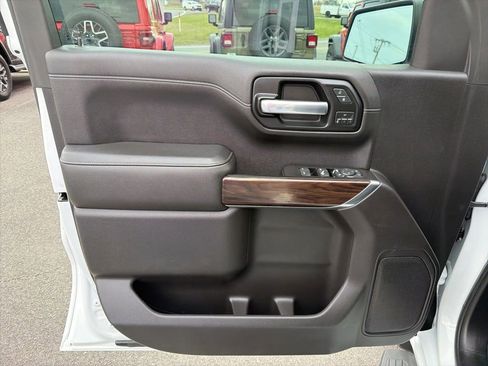 Used 2019 GMC Sierra 1500 SLT AWD/4WD image 27