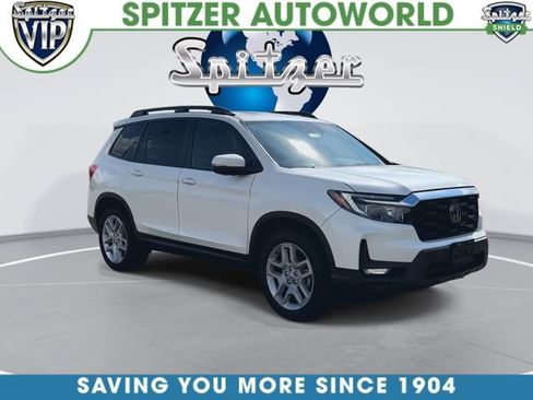 Used 2024 Honda Passport EX-L image 2