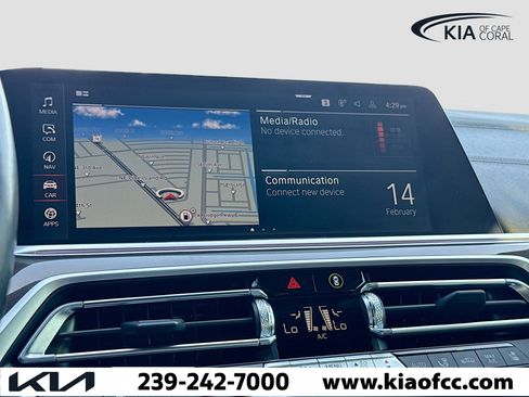 Used 2022 BMW X5 M50i w/ Executive Package image 32