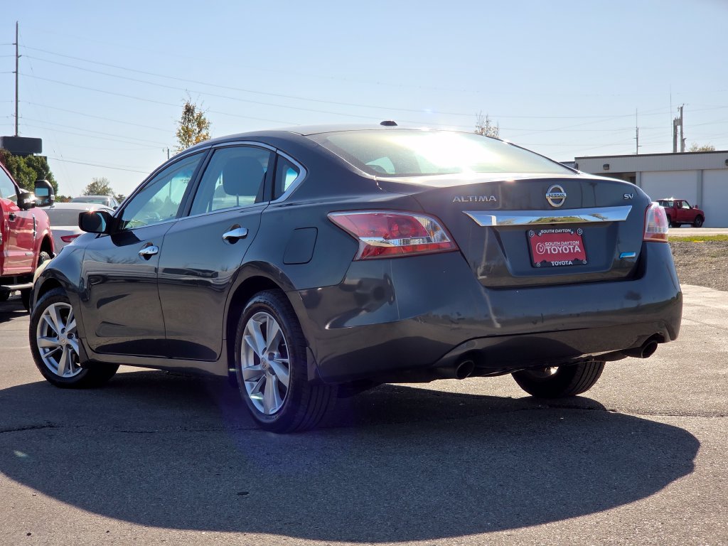 Used 2013 Nissan Altima 2.5 SV FWD image 19