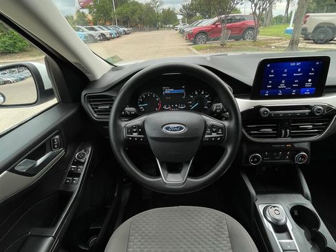 Used 2021 Ford Escape SE AWD/4WD image 11