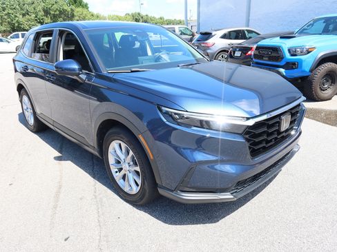 Certified 2024 Honda CR-V EX image 2