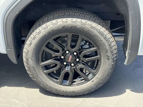 Certified 2024 GMC Sierra 1500 Elevation AWD/4WD image 32