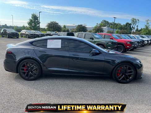 Used 2024 Tesla Model S Plaid AWD/4WD image 9