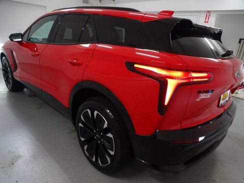 Certified 2024 Chevrolet Blazer EV RS AWD/4WD image 17