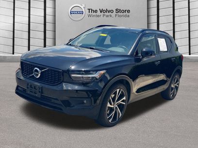 Used 2021 Volvo XC40 T5 R-Design w/ Advanced Package