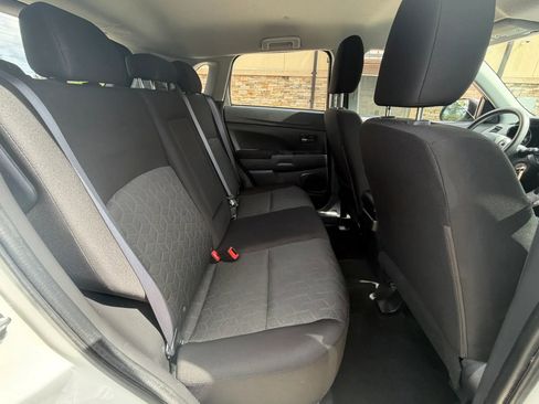 Used 2021 Mitsubishi Outlander Sport ES FWD image 27
