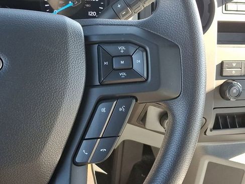 Used 2023 Ford F650 2WD Regular Cab Super Duty image 17