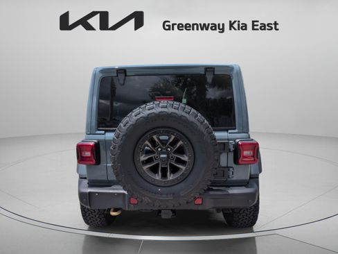 Used 2025 Jeep Wrangler Unlimited Rubicon 392 AWD/4WD image 7