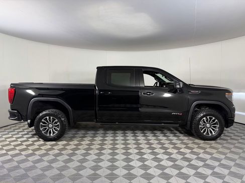 Used 2023 GMC Sierra 1500 AT4 w/ AT4 Preferred Package image 4