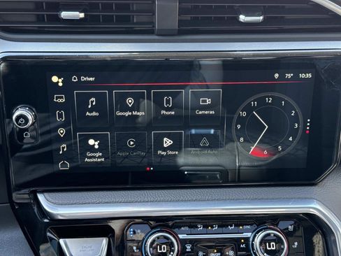 Used 2022 GMC Sierra 1500 Denali w/ Denali Reserve Package image 4