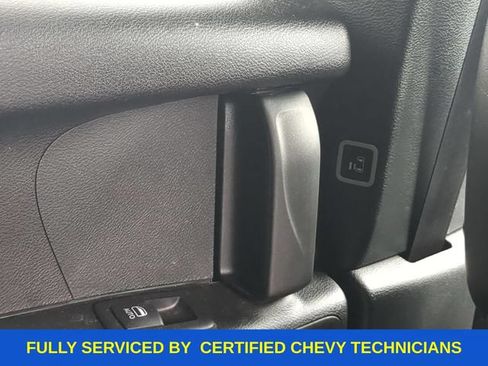 Used 2025 Chrysler Pacifica Limited FWD image 37