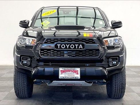 Used 2019 Toyota Tacoma TRD Pro image 2