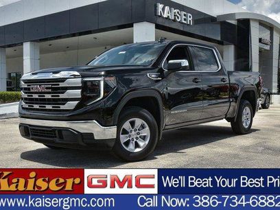 New 2025 GMC Sierra 1500 SLE w/ Preferred Package