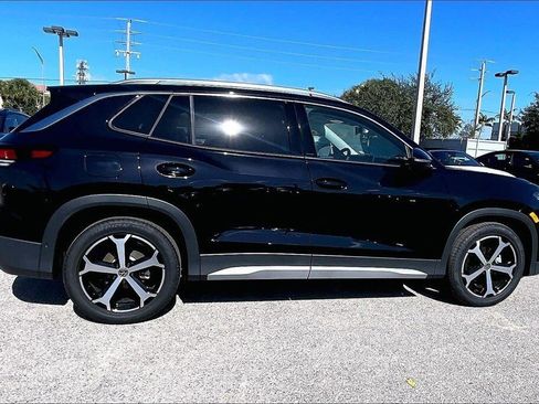 New 2026 Volkswagen Tiguan SE image 4