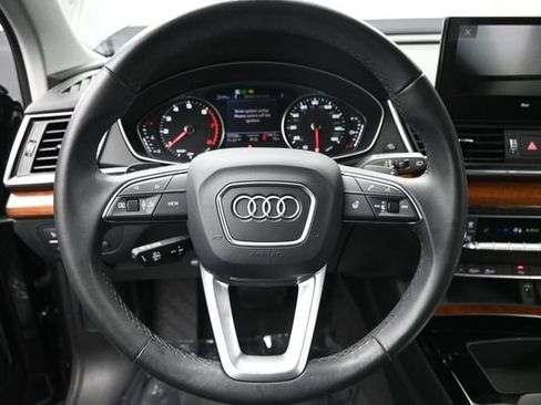 Used 2023 Audi Q5 2.0T Premium w/ Convenience Package AWD/4WD image 13