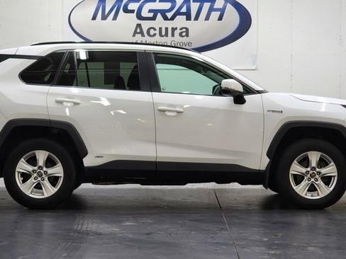 Used 2020 Toyota RAV4 LE w/ All Weather Liner Package AWD/4WD image 3