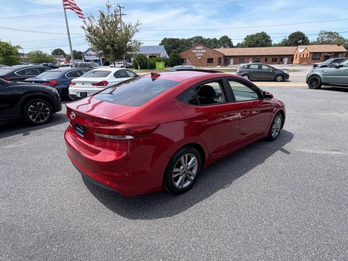 Used 2017 Hyundai Elantra Value Edition FWD image 11