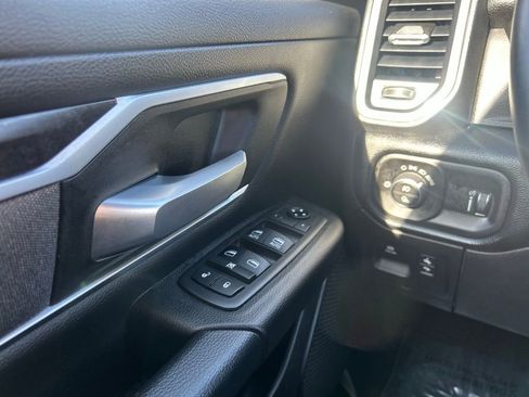 Used 2021 RAM 1500 Big Horn image 9