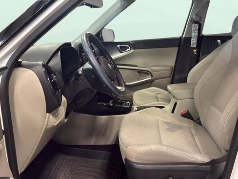 Used 2020 Kia Soul EX FWD image 24