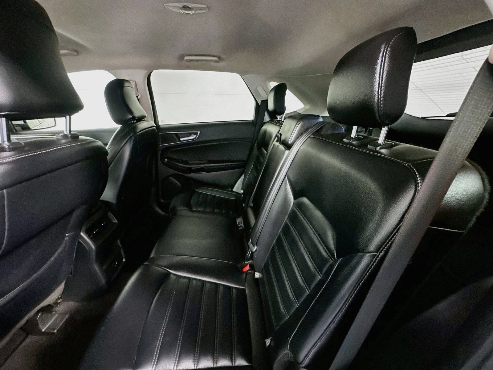 Used 2022 Ford Edge SEL AWD/4WD image 24