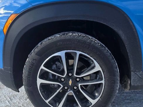 Used 2024 Chevrolet TrailBlazer LT w/ LPO, Blackout Package image 7