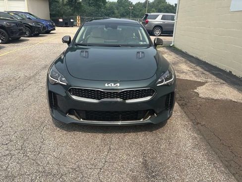 Used 2023 Kia Stinger GT2 AWD/4WD image 8
